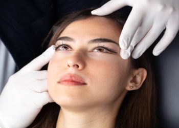 Double Eyelid Surgery